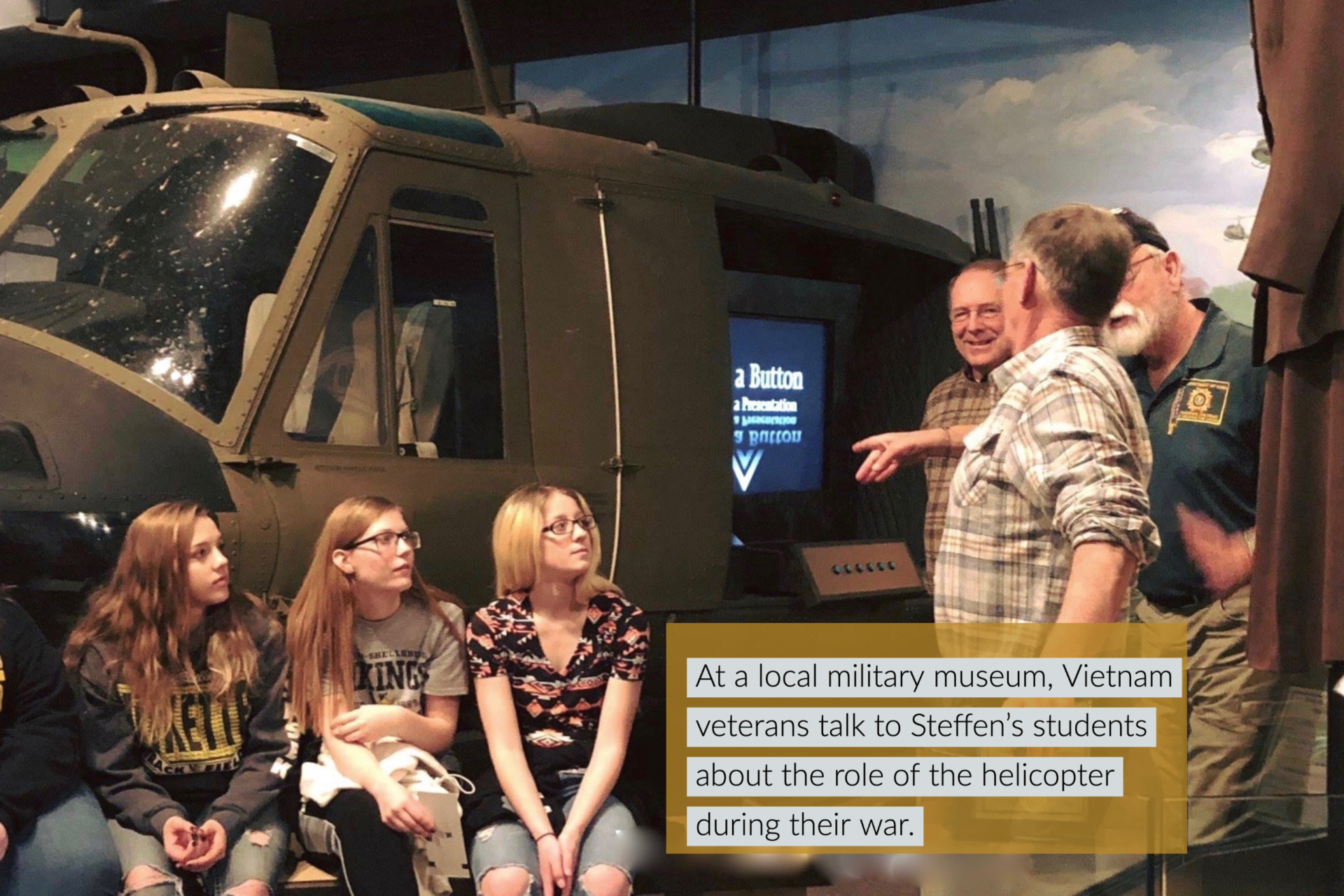 Students learn from veterans in their community